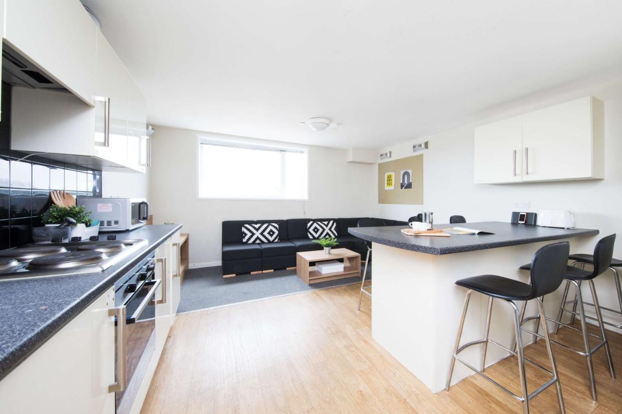 Charming Ensuite Rooms, Tottenham - Sk Pensiune *